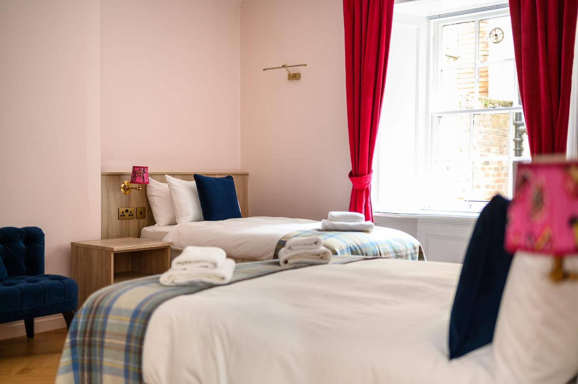 Queen Charlotte Guesthouse Единбург Екстер'єр фото