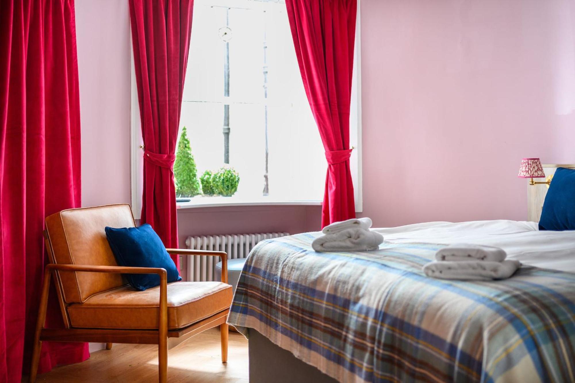 Queen Charlotte Guesthouse Единбург Екстер'єр фото