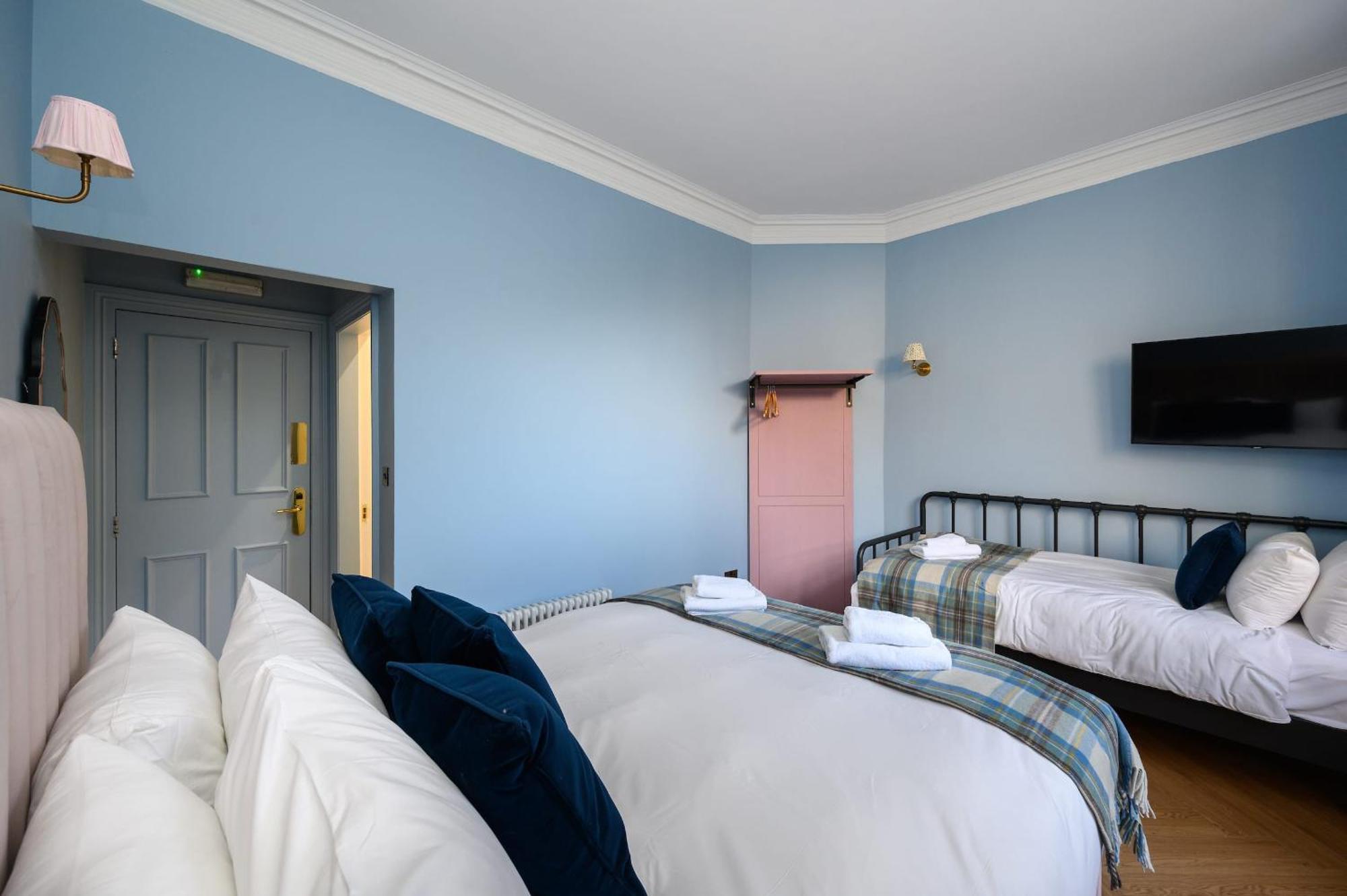 Queen Charlotte Guesthouse Единбург Екстер'єр фото