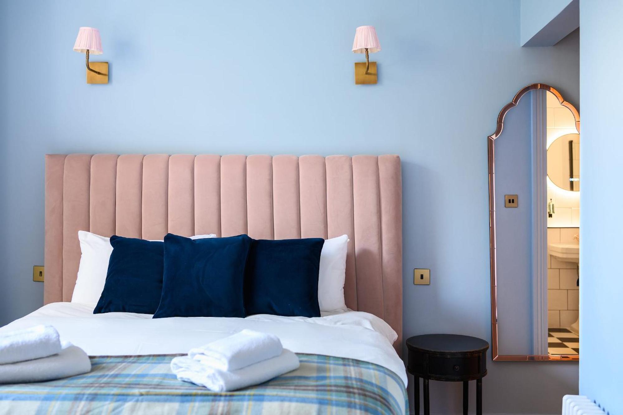Queen Charlotte Guesthouse Единбург Екстер'єр фото