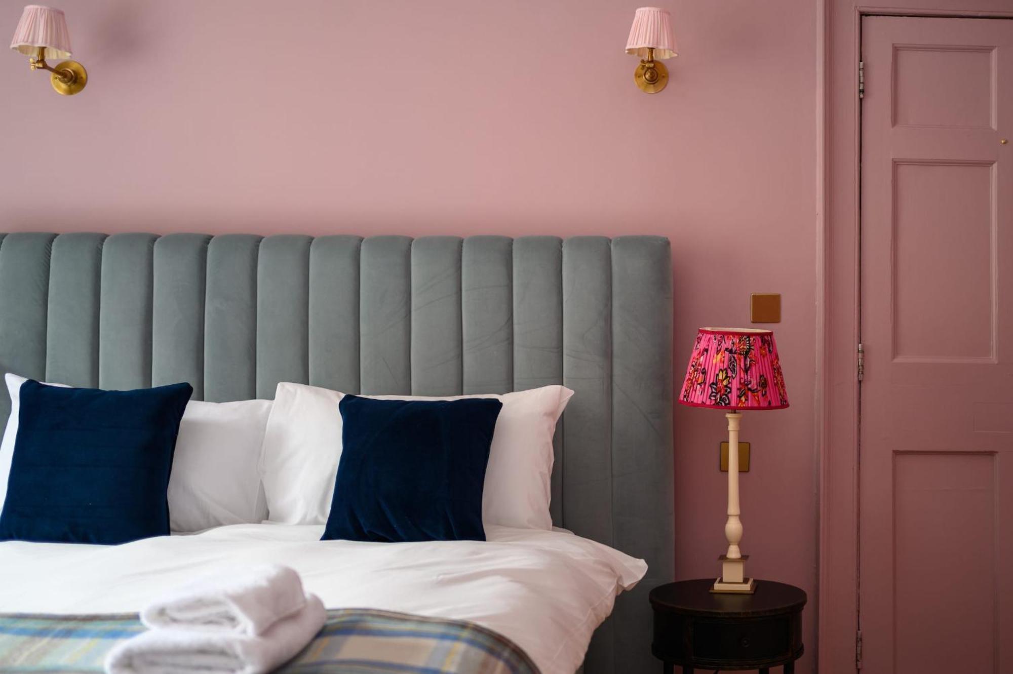 Queen Charlotte Guesthouse Единбург Екстер'єр фото
