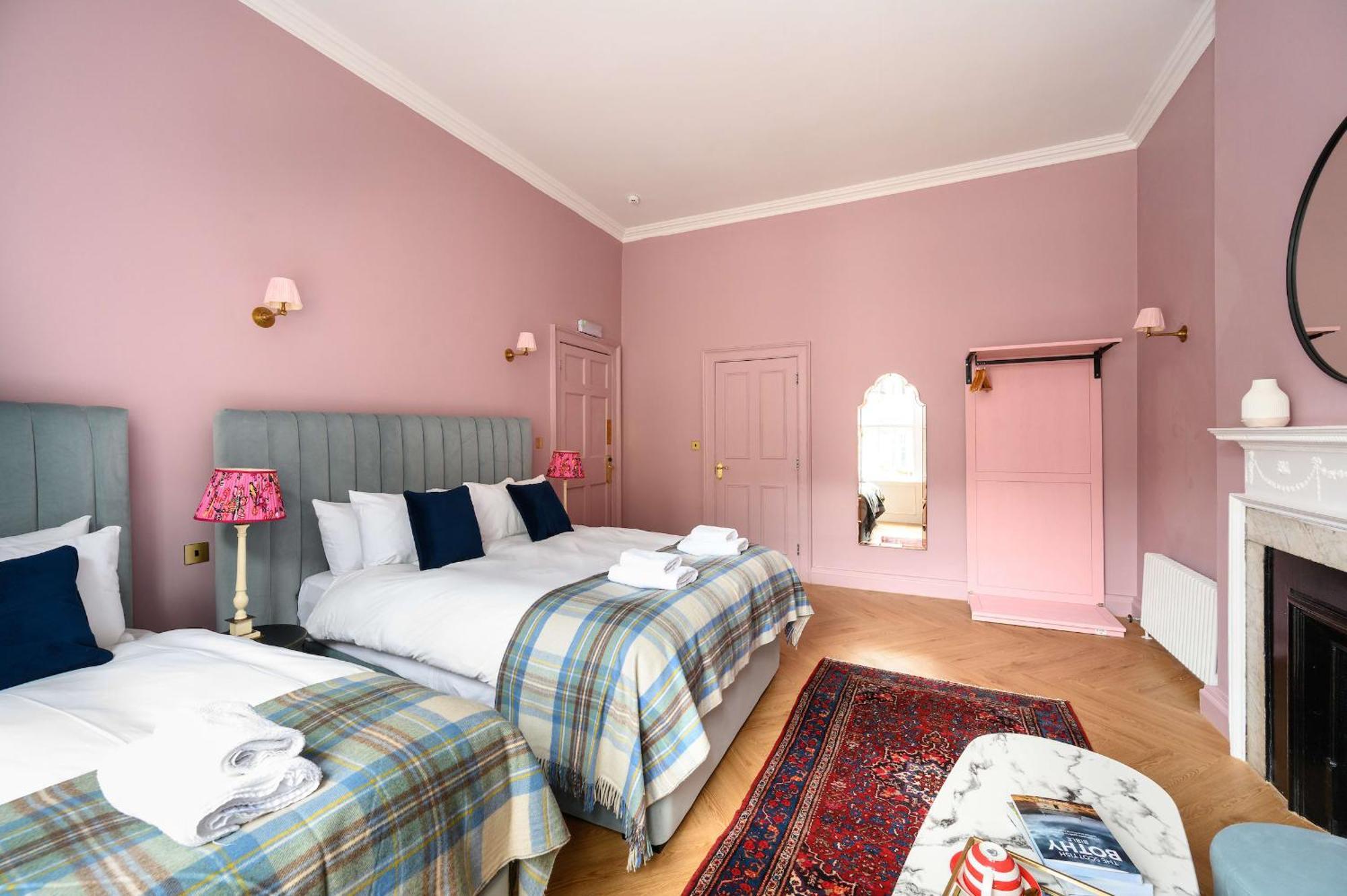 Queen Charlotte Guesthouse Единбург Екстер'єр фото